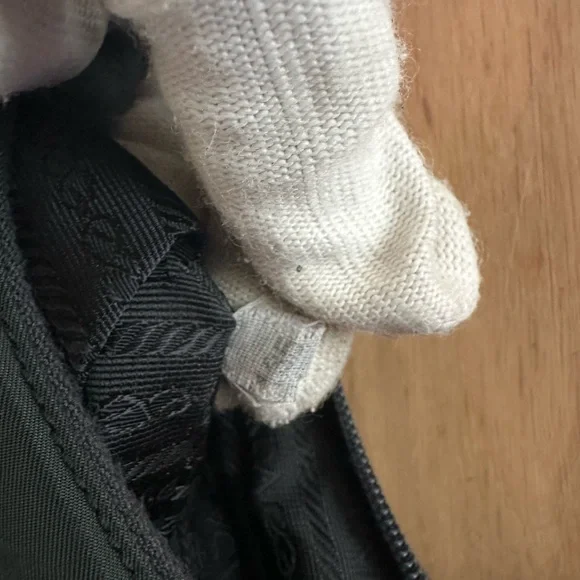 Prada nylon shoulder bag - Picture 9 of 14